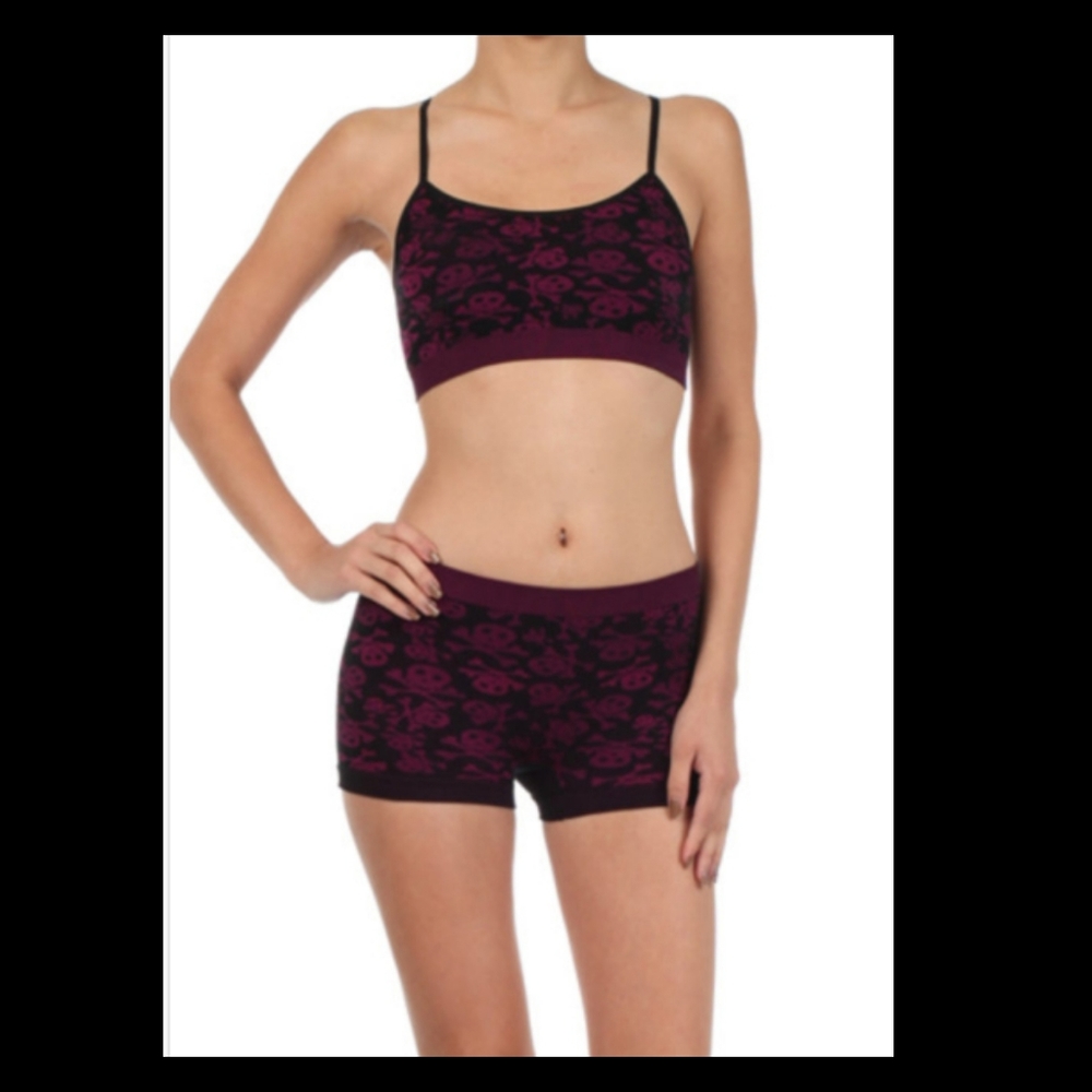 LAST Crop Top Set Shorts Skulls Gothic Halloween - Picture 7 of 11